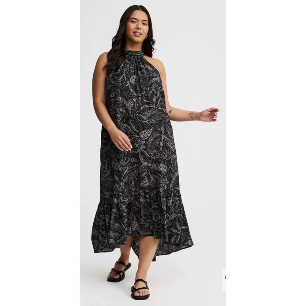 Torrid  Black Tropical Floral Halter Maxi Dress Tiered Ruffle Hem Sleeveless